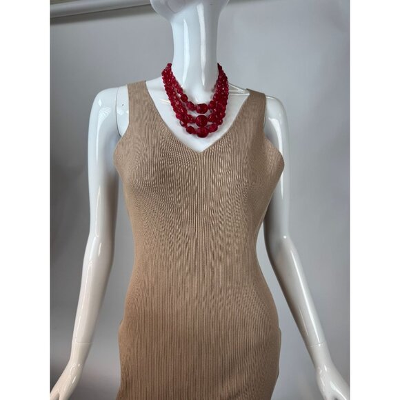 Vintage Triple-Strand Red Lucite Beaded Necklace With Brass Findings & Hook Clas - Picture 2 of 16